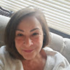 Meet your Posher, Catherine